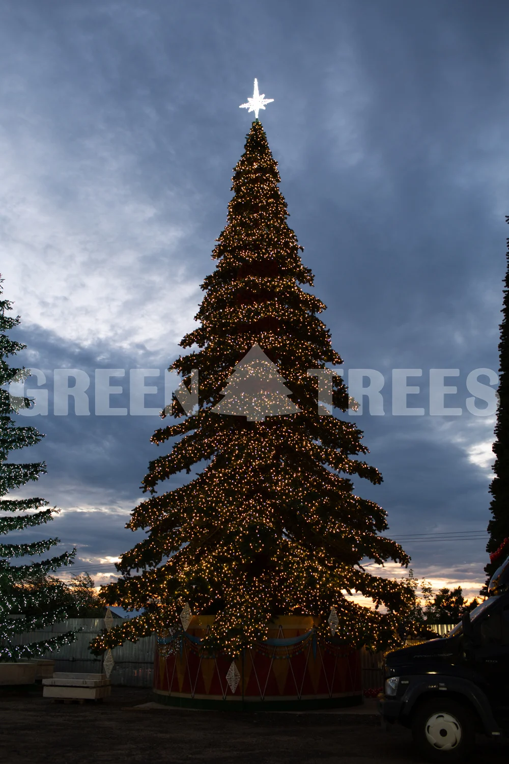Новогодняя искусственная ствольная елка Таежная премиум
